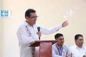 Reconoce Pavel Gaspar acciones del Ejecutivo en favor de las juntas auxiliares