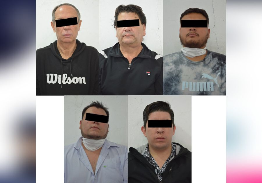 Atrapan a 5 hombres por robo de Suburban en Puebla capital