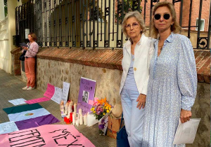 Exigen justicia feminicidio de Cecilia Monzón en Barcelona