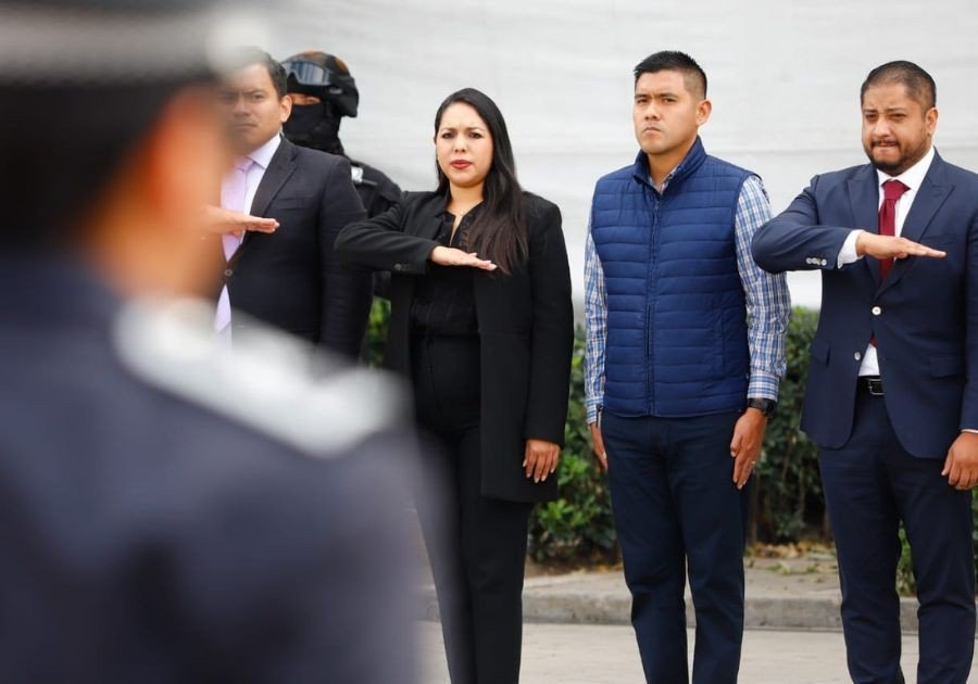 Encabeza Tonantzin Fernández ceremonia por aniversario de la Revolución