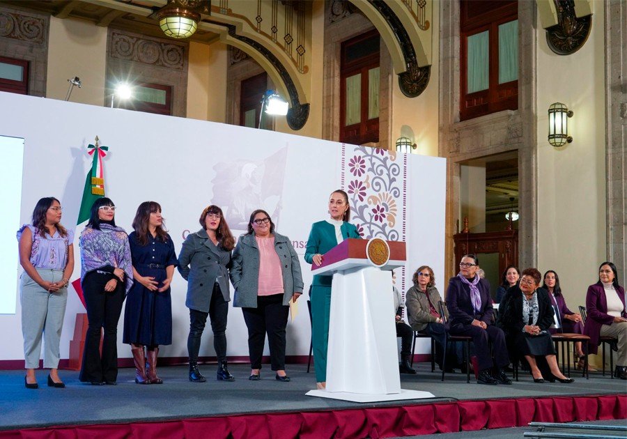 Sheinbaum presenta reformas para proteger derechos de las mujeres en México