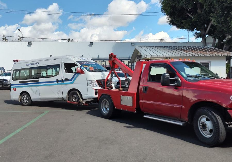 Retira SMT unidades de transporte irregular en San Pedro Cholula