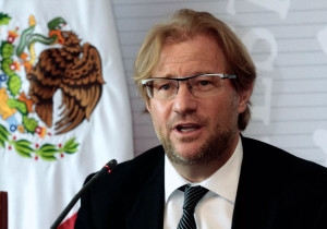 Confirma AMLO extradición de Andrés Roemer de Israel a México