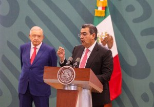 En Puebla, gobernabilidad y seguridad están garantizadas, destaca Sergio Salomón ante AMLO