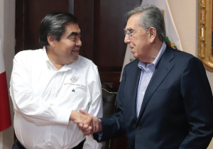Se reúnen Barbosa y Cuauhtémoc Cárdenas en Casa Aguayo