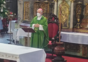 Arzobispo de Puebla Víctor Sánchez Espinosa 