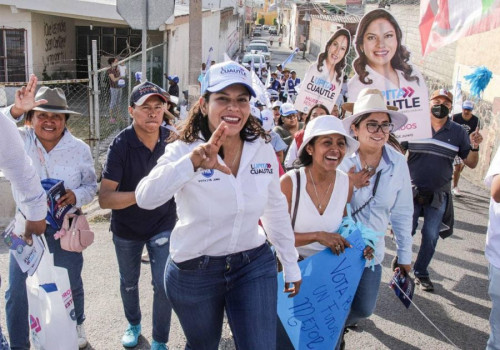 Lupita Cuautle incluye a ciudadanos en su planilla