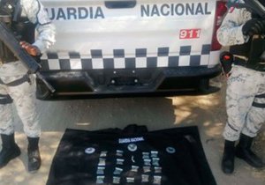 Guardia Nacional asegura droga en Acatlán