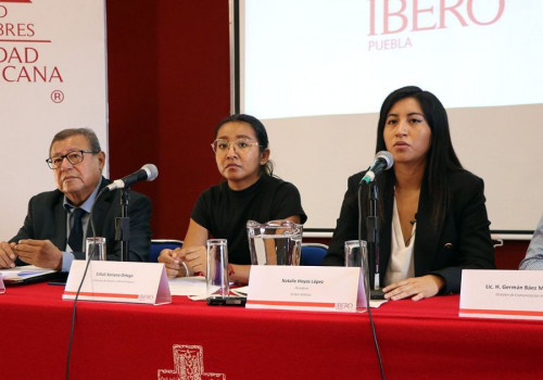 Acusan a alcaldesa de Izúcar por detención de periodistas