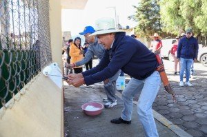 Secretario de Educación impulsa trabajo comunitario en Cuyoaco