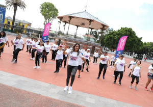 Brinda SMDIF Puebla jornada de servicios a personas adultas mayores