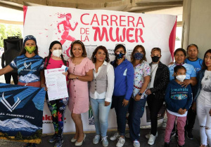 Presentan Carrera de la Mujer en Puebla capital