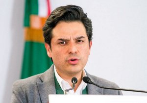 Sufre accidente automovilístico en Chiapas director del IMSS