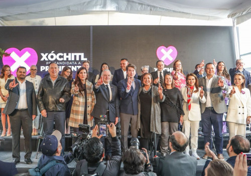 Xóchitl Gálvez Ruiz presenta su equipo de campaña rumbo a las elecciones de 2024