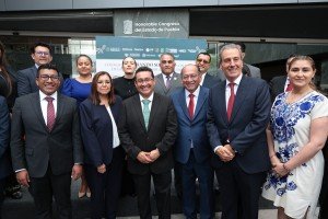 Colocan en el Congreso del Estado el Bando Solemne con motivo de las Fiestas Patrias 2026