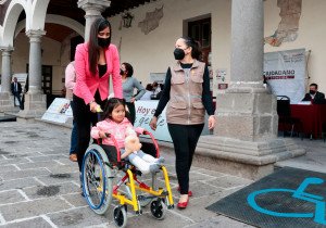 En Martes Ciudadano, SEDIF mejora calidad de vida de niñas