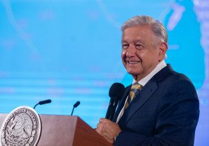 AMLO ya tiene a los sustitutos de Ebrard y Adán Augusto López