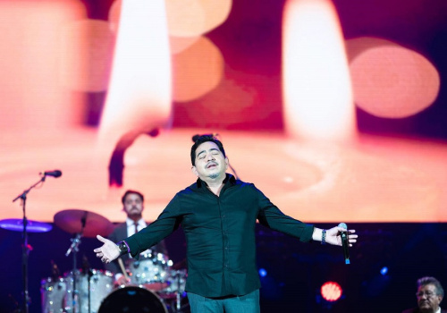 Carlos Macías maravilla a Dubái con la canción mexicana