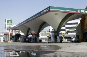 Profeco sanciona gasolinera en Amozoc por precios excesivos