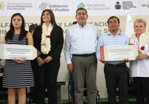 En Puebla, igualdad y acceso a la educación están garantizados: Sergio Salomón