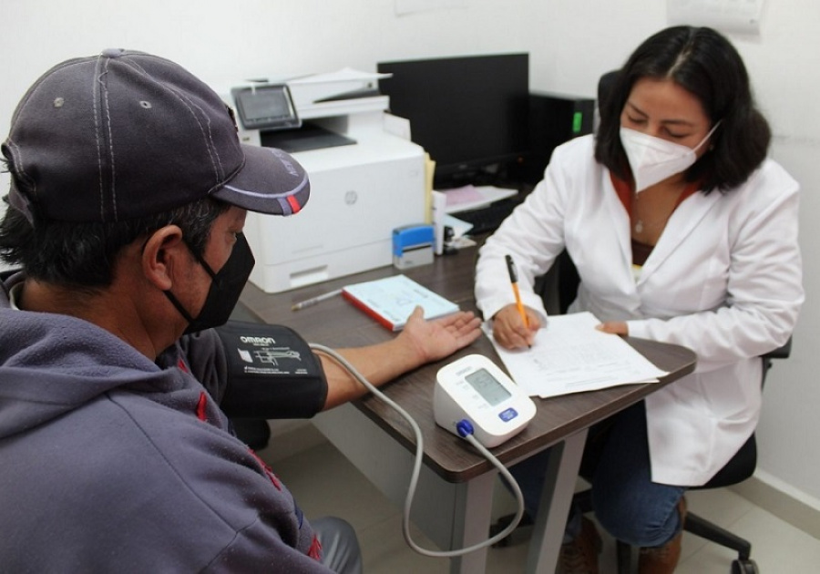 DIF de San Andrés Cholula lleva servicios médicos a Tehuiloyocan