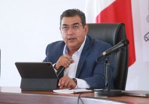 Coadyuva gobierno de Puebla con federación para fortalecer sistema de salud