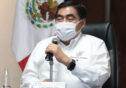 Sin condiciones para reapertura económica en Puebla: Barbosa