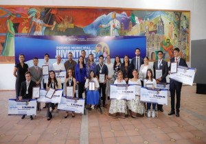 Entrega ayuntamiento de San Andrés Cholula el Premio Municipal de la Juventudes.