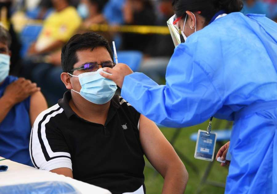 Iniciará el domingo vacunación en 49 municipios de Puebla