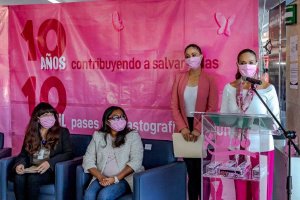 Da Liliana Ortiz banderazo de salida a la “Caravana Rosa”