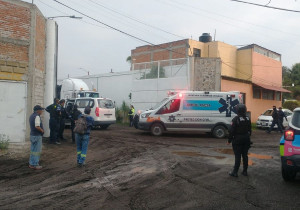 Tras persecución y balacera en Amozoc, policía recupera tractocamión robado