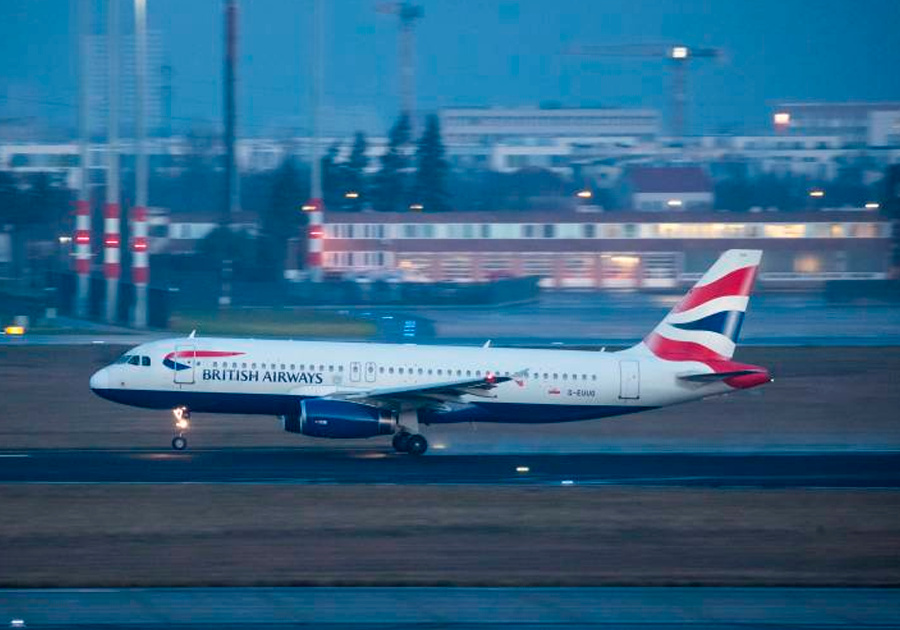 Lamentan suspensión de vuelos de British Airways a Cancún