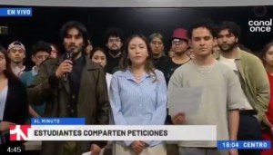 Estudiantes del IPN irrumpen Canal 11 y denuncian uso irregular del presupuesto