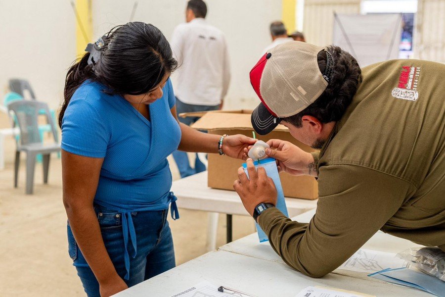 Confirma Salud cinco casos de miasis humana en Puebla por gusano barrenador