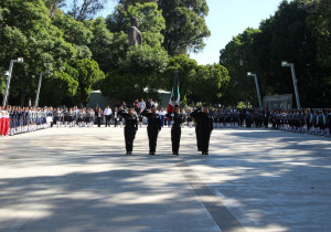 Abandera Ayuntamiento de Puebla a escuelas, juntas auxiliares e inspectorías