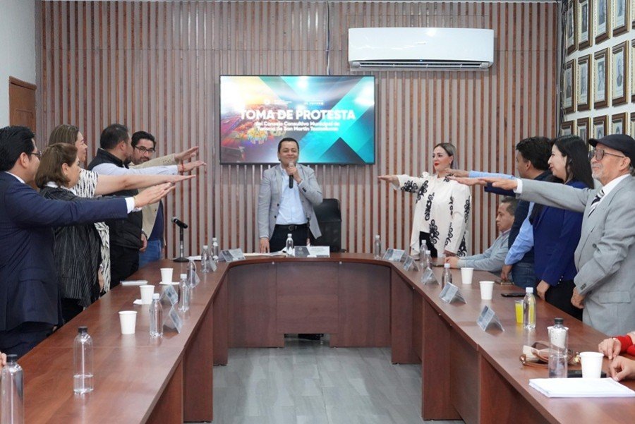 Juan Manuel Alonso tomó protesta al Consejo Consultivo Municipal de Turismo en Texmelucan