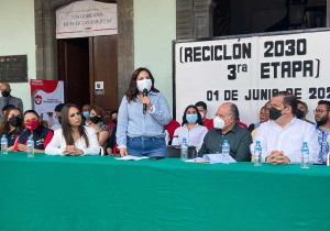 Prevén SMADSOT y municipio de Zacatlán reciclar 10 toneladas de componentes