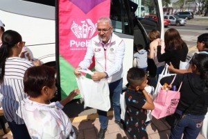 Nueve familias viajan a Mundo Imáyina gracias al DIF Puebla Capital