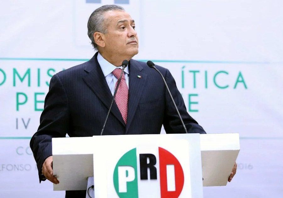 Manlio Fabio Beltrones reafirma su lealtad al PRI y su compromiso con Sonora en su regreso al Senado