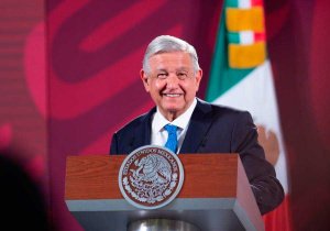 Vitol reveló los nombres de quienes recibieron ‘moches’ en Pemex, dice AMLO