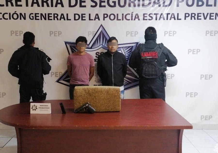 Con arma y droga detienen a ex policía municipal de Tehuacán
