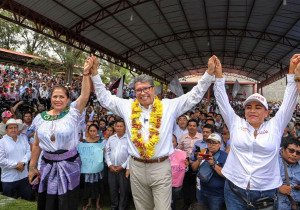 Ricardo Monreal, desde Chiapas, asegura que luchará por mayores apoyos para campesinos