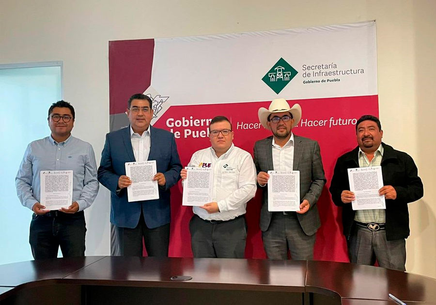 Firman convenio de infraestructura en Soltepec