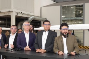 Gobierno federal y gobierno estatal contribuyen a la conciliación entre la empresa y el sindicato de VW