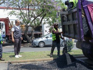 Refuerza Pepe Chedraui acciones de bacheo para mejorar seguridad vial en la capital