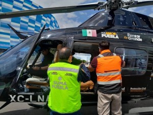 Con ambulancia aérea, gobierno estatal lleva hígado a CDMX para su trasplante